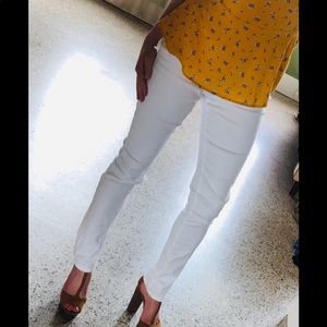 Perfect white skinny’s for spring & summer!